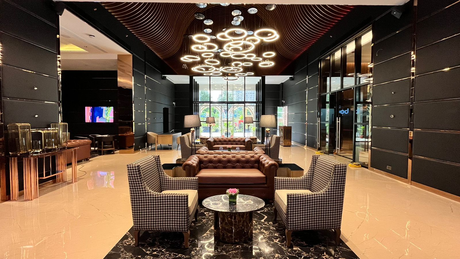 The interior of Planet Hollywood Thane City